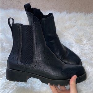 H&M Chelsea boots fur lined